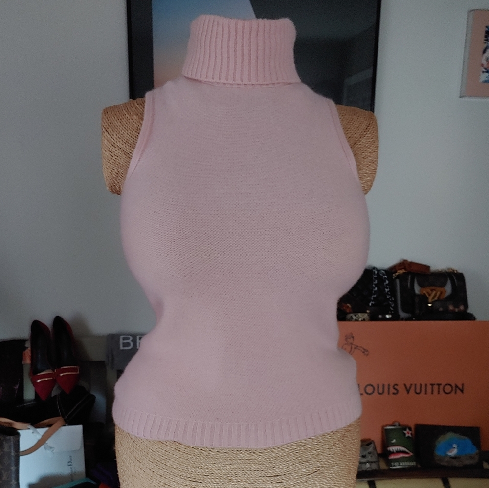 Two Manrico Cashmere Turtle Neck Sweaters.. Think Spring! - Picture 6 of 8